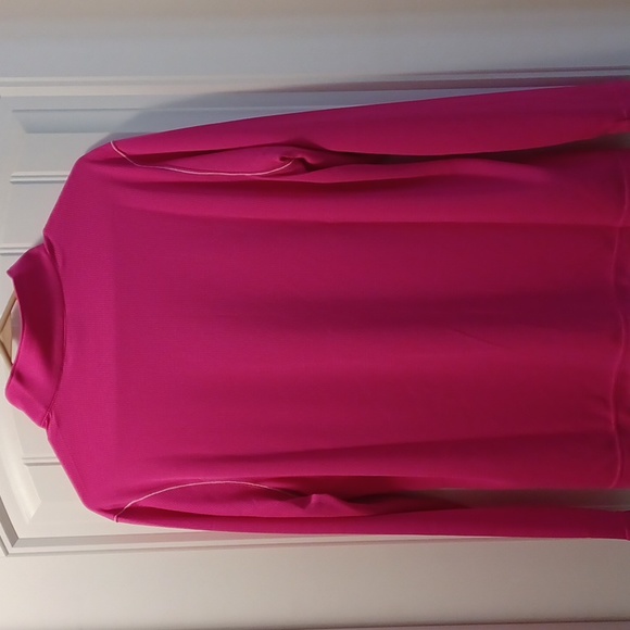 Top - Picture 2 of 5